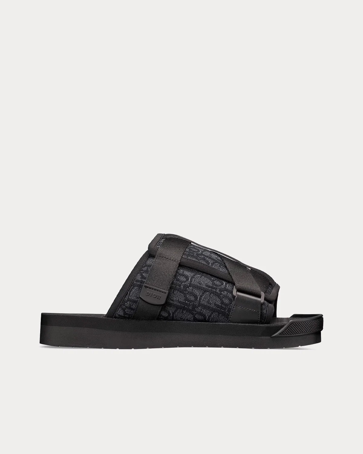 Alpha Oblique Sandal (Black)